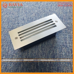 Đèn âm tường cầu thang UG809B-5W Đèn âm tường cầu thang UG809B-5W