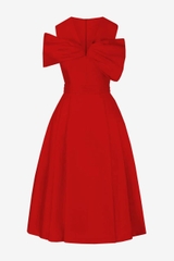 Đầm xòe hở vai cổ tim phối túi dự tiệc (Đỏ)