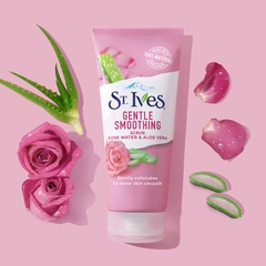 Tẩy da chết ST.Ives Gentle Smoothing Rose Water & Aloe Vera - 170g