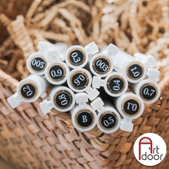 Bút line kháng nước Đen MARVY Uchida (cây lẻ)