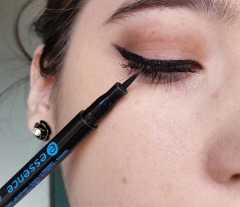 Dạ Kẻ Mắt Không Trôi Essence Eyeliner Pen Waterproof