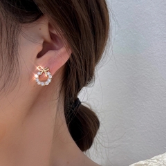 Bông tai vòng nơ ngọc đính đá D104