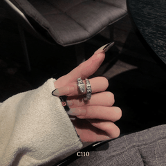 Nhẫn nữ hình rắn nạm đá cao cấp có thể tùy chỉnh size phong cách thời trang cá tính - C110