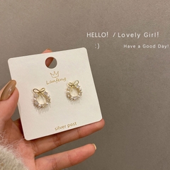 Bông tai vòng nơ ngọc đính đá D104