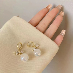 Bông tai ngọc trai  hình nơ đính đá pha lê H99