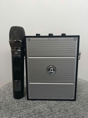 Loa trợ giảng DolPhin S7 công suất lớn dành cho thuyết trình, trainning, hội họp, karaoke Loa trợ giảng DolPhin S7 công suất lớn dành cho thuyết trình, trainning, hội họp, karaoke