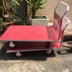 XE ĐẨY HÀNG 300KG