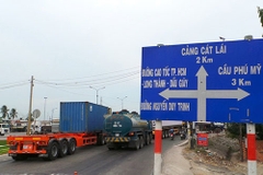 Cảng Cát Lái sốt ruột chờ ‘giải cứu’! Cảng Cát Lái sốt ruột chờ ‘giải cứu’!