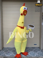 Mascot con gà bựa la hét
