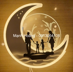 Đèn tranh led gắn tường Family