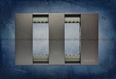 Mặt 2 lỗ cỡ nhỏ Vanni xám