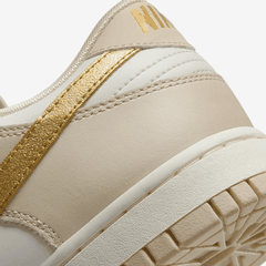 Giày Nike Dunk Low ‘Gold Swoosh’