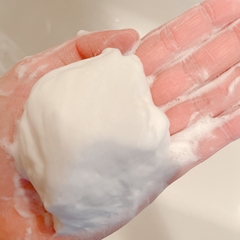 Sữa rửa mặt sáng da Senka Perfect White Clay 120g - Hàng Nhật nội địa