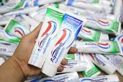 (Big Sale) Kem đánh răng Kem đánh răng Aquafresh bạc hà