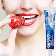 Kem Đánh Răng Trắng Răng Crest 3D White Advanced Whitening 147g - Hàng Nhật nội địa