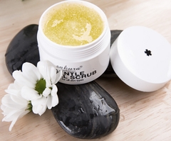 Kem Tẩy Tế Bào Chết Vùng Mặt Sakura Gentle Facial Scrub 30g - Hàng Nhật Nội Địa