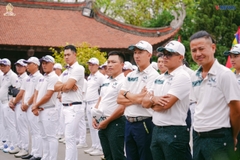 𝐊𝐈𝐍𝐆'𝐒 𝐂𝐔𝐏 𝟐𝟎𝟐𝟒: GOLFER NGUYỄN VĂN HƯNG CÙNG ĐỘI TUYỂN KING'S CUP DÂNG HƯƠNG TẠI ĐỀN HÙNG TRƯỚC THỀM CHUNG KẾT!