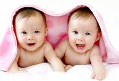 10 Điều mẹ cần biết “chăm sóc bé sinh đôi” THÔNG MINH – NGOAN NGOÃN