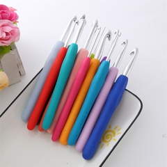 Kim móc len cho người mới bắt đầu đủ các size 2mm-10mm , dụng cụ kim móc len cán dẻo phù hợp với dòng len milk cotton