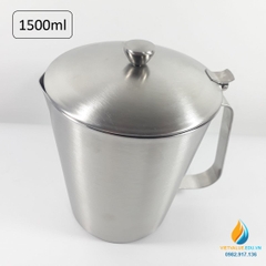 Ca Inox 304 có nắp, dung tích 1500ml, vạch chia, có quai, có cỏ rót