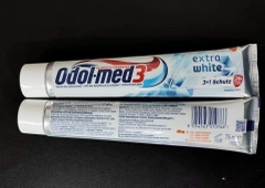 Kem đánh răng Odol Med 3