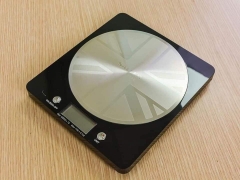 Cân nhà bếp điện tử Salter 1036UJBKDR