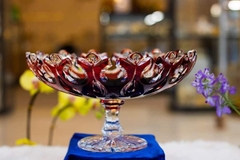 Chân bồng pha lê màu đỏ Caesar Bohemia