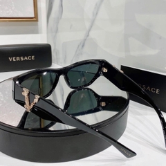 Kính mắt Versace