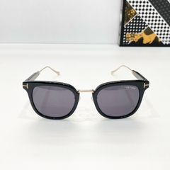 Kính mát Tom Ford TF548K 01A