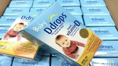 Bổ sung Vitamin D cho trẻ sơ sinh Baby Ddrops Vitamin D3 400IU 90 giọt