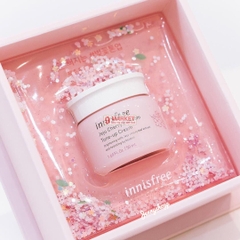 Kem Dưỡng Trắng Da Nâng Tone Tức Thì Innisfree Jeju Cherry Blossom Tone-Up Cream