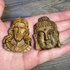 Mặt dây chuyền gỗ Trầm Hương tự nhiên Phật và Chúa Jesu