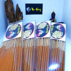 Nhang Cây Gỗ Hoàng Đàn Nguyên Chất 100% Thơm Phức 500g Nhang Cây Gỗ Hoàng Đàn Nguyên Chất 100% Thơm Phức 500g