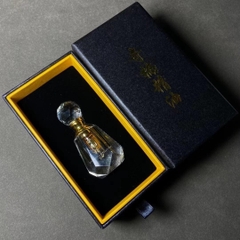 Tinh Dầu Kỳ Hải Nam Nguyên Chất 100% Chai 1ml VIP Tinh Dầu Kỳ Hải Nam Nguyên Chất 100% Chai 1ml VIP