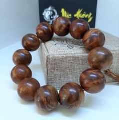 Vòng Gỗ Bách Xanh Nu Chớp 20mm Siêu Già 800 Năm Vòng Gỗ Bách Xanh Nu Chớp 20mm Siêu Già 800 Năm