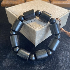 Vòng Gỗ Mun Sừng Khánh Hòa Núi Rừng 14mm Đốt Trúc Vòng Gỗ Mun Sừng Khánh Hòa Núi Rừng 14mm Đốt Trúc