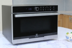 Lò vi sóng Electrolux EMS3288X