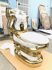 KH1098 - Bồn cầu hoa văn vàng cổ điển cao cấp