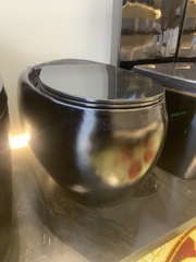 KA3989 - Bồn cầu trứng đen nung nano, cảm ứng đá chân xả nước