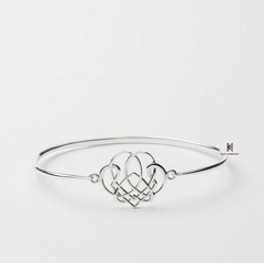 Vòng Bạc Nữ Cao Cấp - B LOTUS PATTERN 01