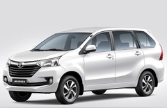 xe TOYOTA AVANZA