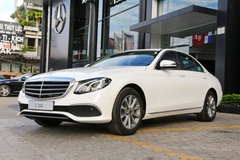 XE Mercedes E200