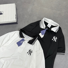 ÁO POLO NY ĐEN TRẮNG CỔ BẺ