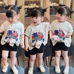 BỘ ĐÙI TRẮNG HÌNH CÔ GÁI QUẦN ĐEN