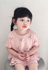 - SET 3 BỘ ĐÙI BÉ GÁI PELUM HOA NƠ ĐEN GHI HỒNG