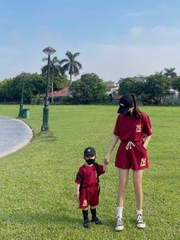 - SET ĐỒ ĐÔI MẸ BÉ ĐỎ NY