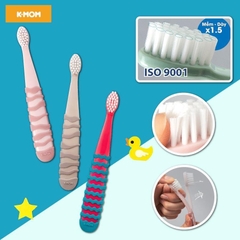 Bàn chải đánh răng trẻ em K-mom cho bé từ 1-12 tuổi