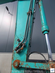 Máy xúc đào Kobelco SK235