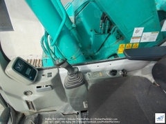 Máy xúc đào Kobelco SK235