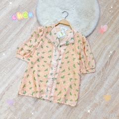 Áo Sơ Mi Hoa Tuyết Cổ Lật A9331